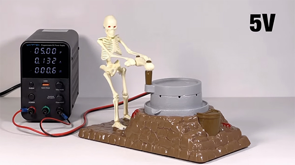 Shocking! Li’l Skelton-Tested, Skelekitty-Approved Skeletoy!